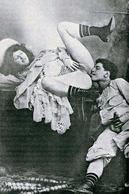 Vintage Anal Licking - Licking Her Ass And Stroking Himself - ErosBlog: The Sex Blog