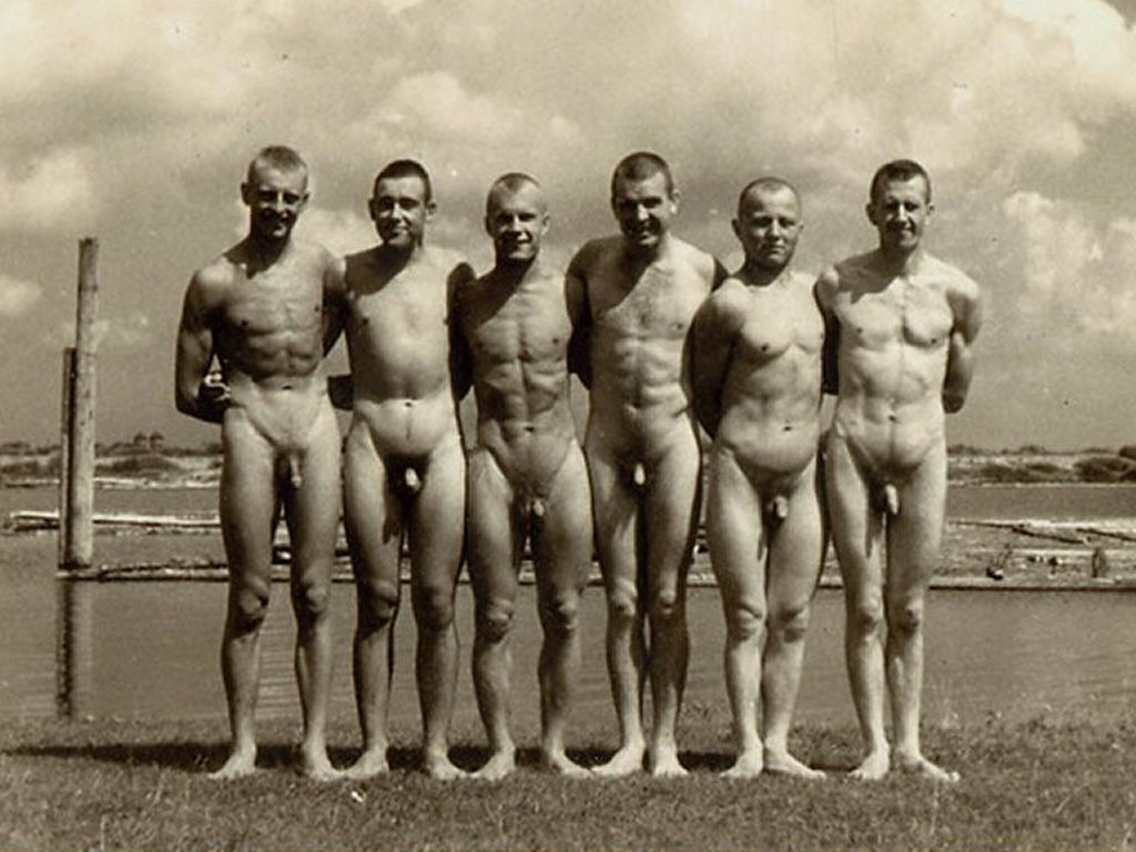 Vintage Naked - Vintage nude male swimmers - XXX photo