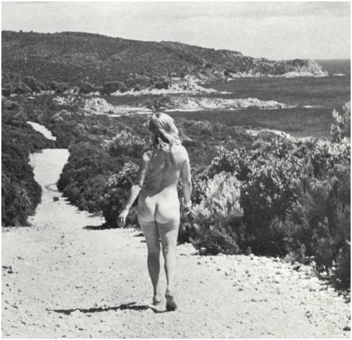 nude nature hike along the sea cliffs at Heliopolis naturist resort on Levant Island in the Riviera